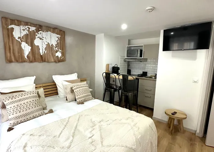 Résidence A La Buttes Aux CaillesHotel Parigi